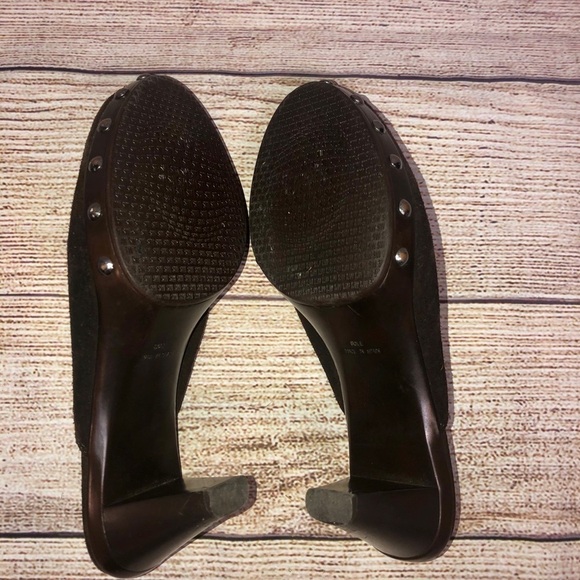 Stuart Weitzman Double Agent Cola Suede Mule - Picture 10 of 12